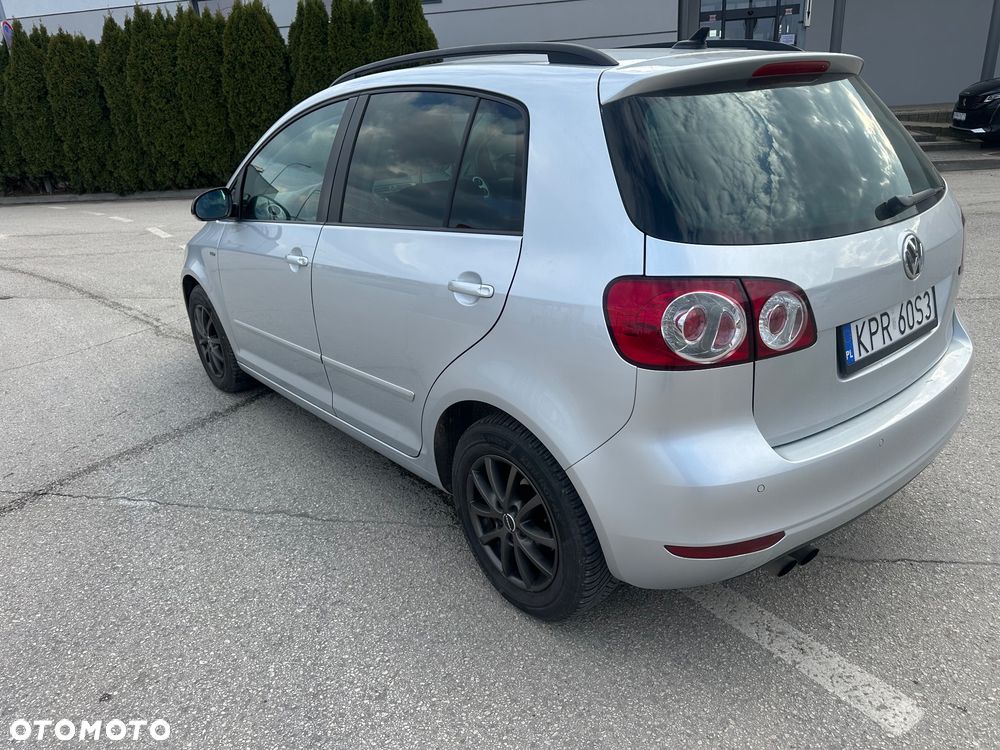 Volkswagen Golf Plus 2.0 TDI DPF MATCH - 8