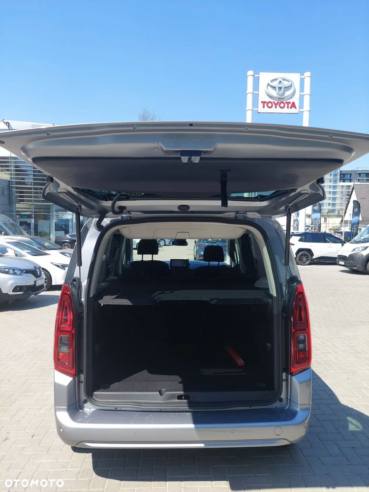 Toyota Proace City Verso 1.5 D-4D VIP - 18