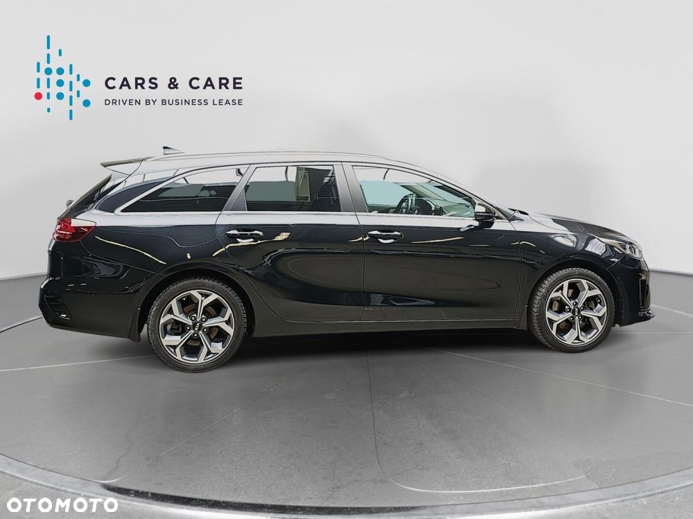 Kia Ceed 1.6 GDI PHEV L DCT - 22
