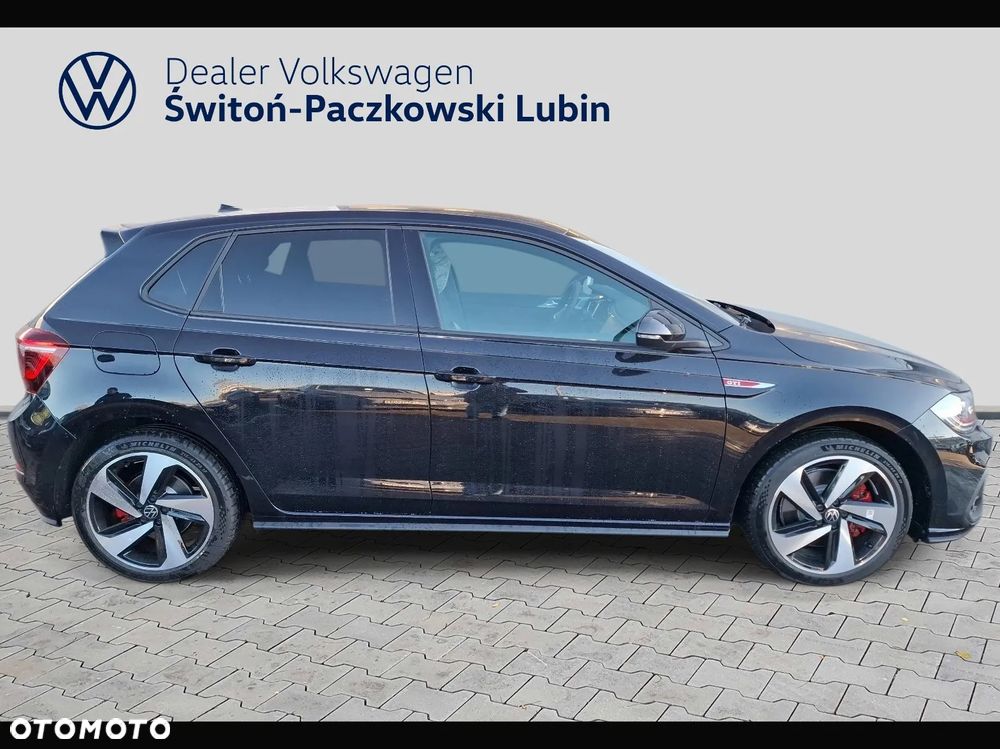 Volkswagen Polo - 7