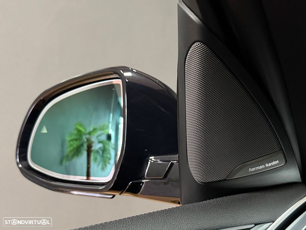 BMW iX3 M Sport Impressive - 6