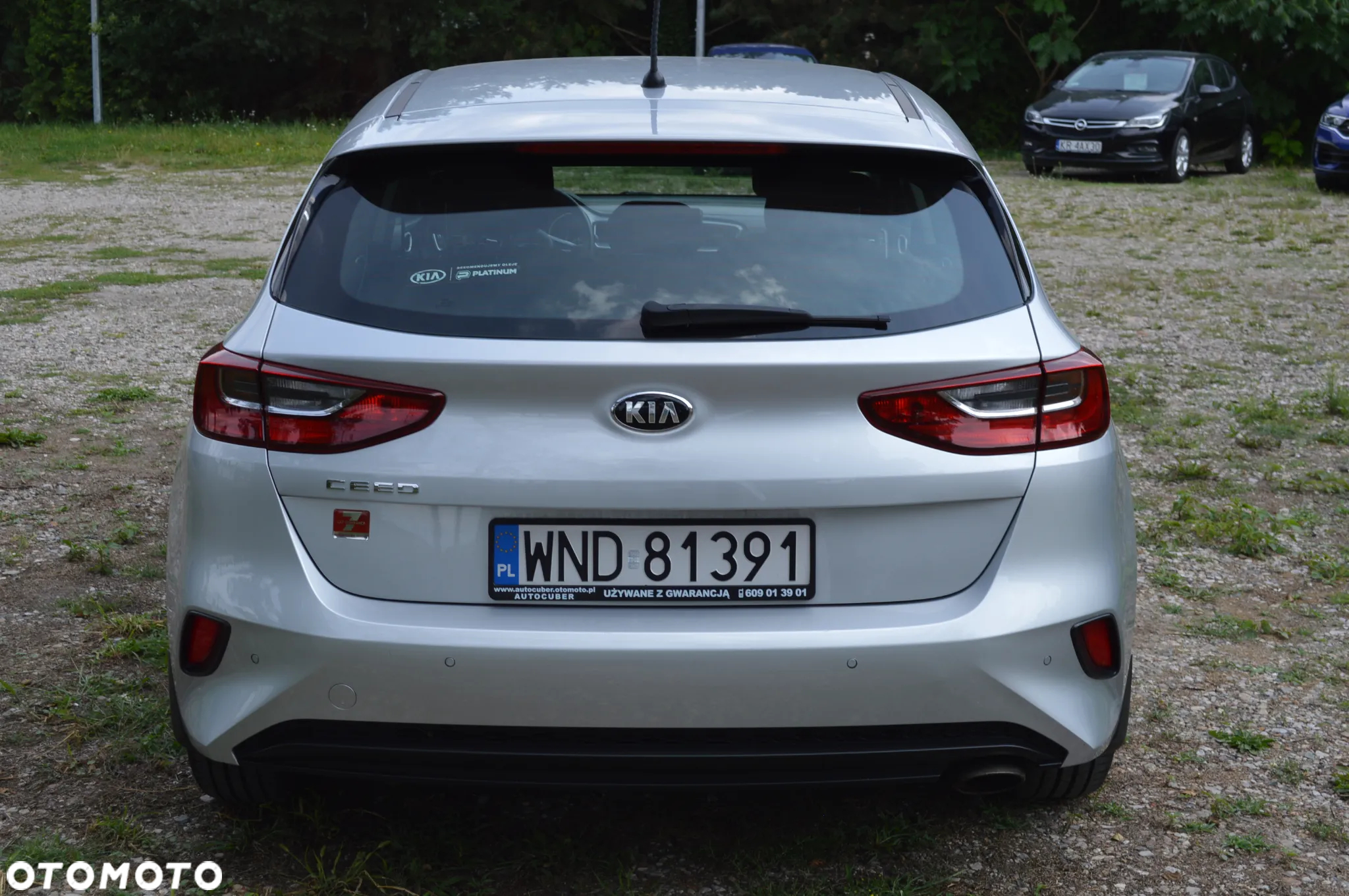 Kia Ceed - 12