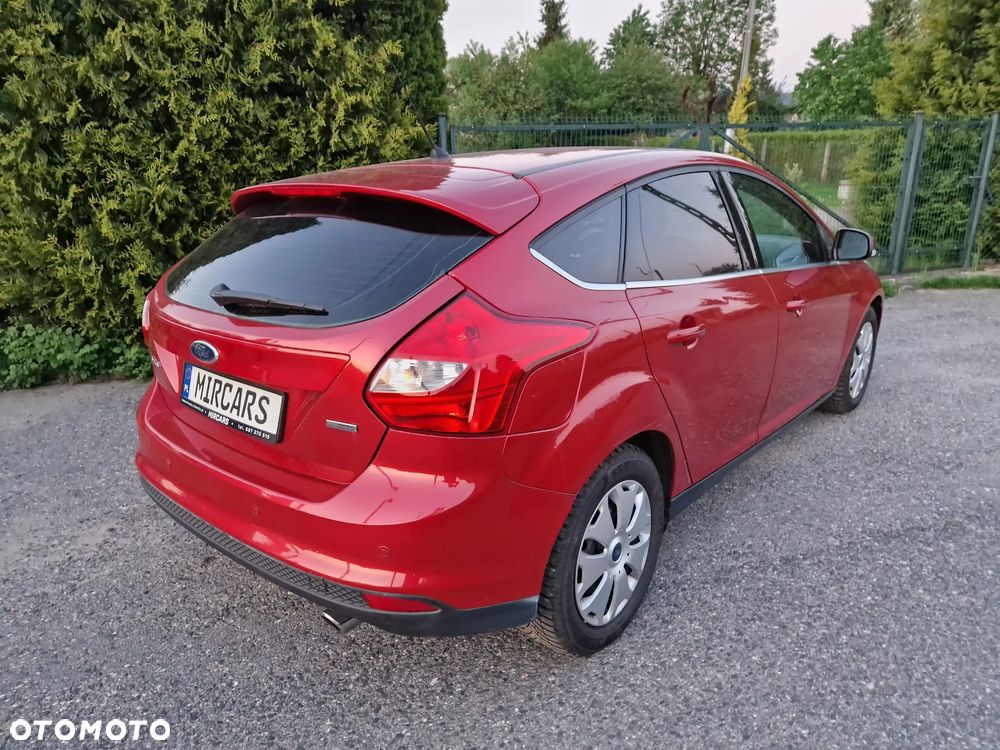 Ford Focus 2.0 TDCi DPF Titanium - 4