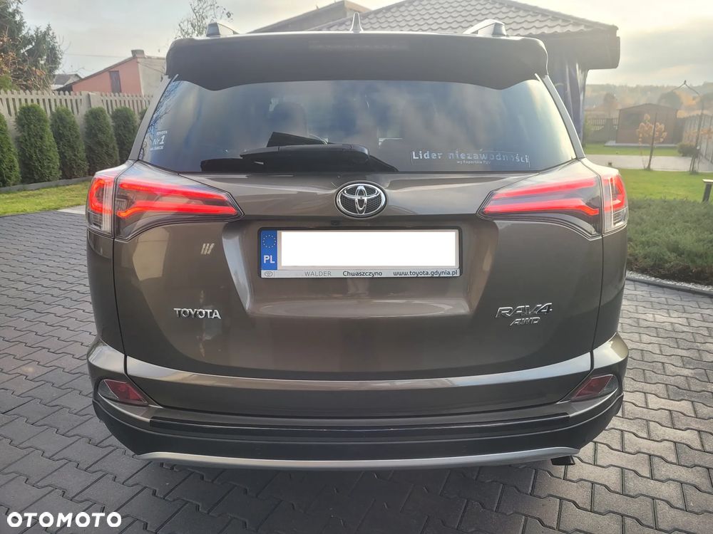 Toyota Rav4 2016 photo 5