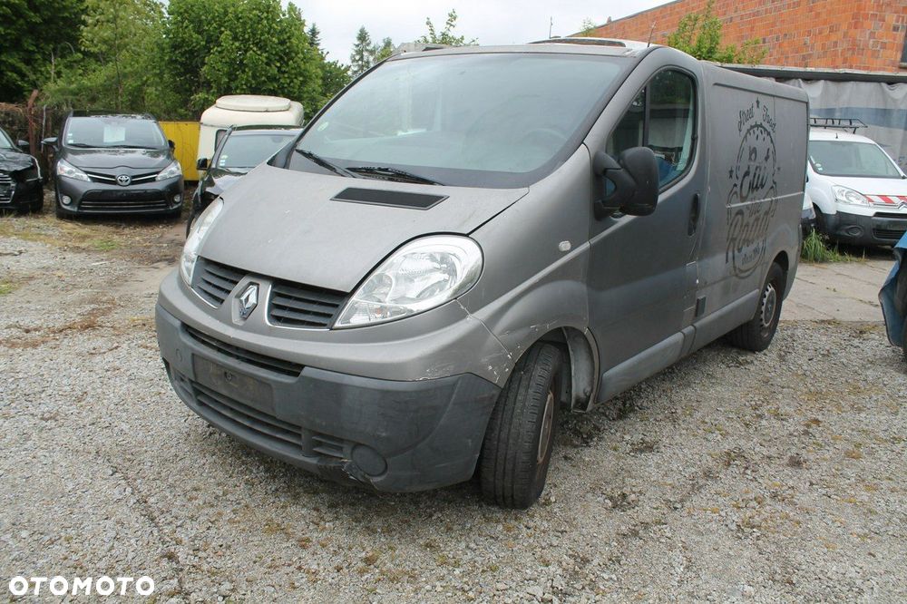 Renault Trafic - 1