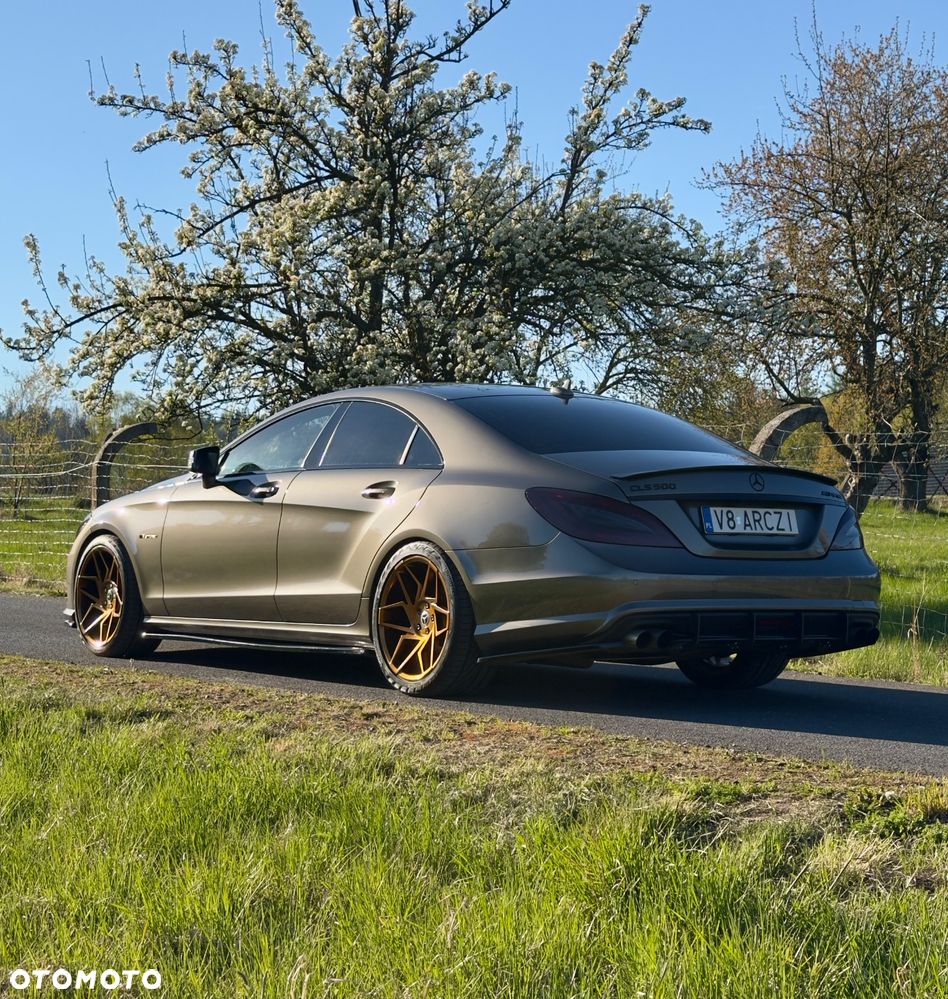Mercedes-Benz CLS 500 4-Matic BlueEff - 5