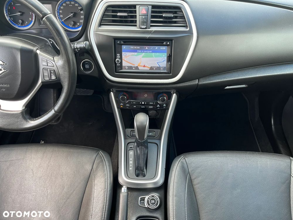 Suzuki SX4 S-Cross 1.6 VVT CVT 4x4 Comfort - 25
