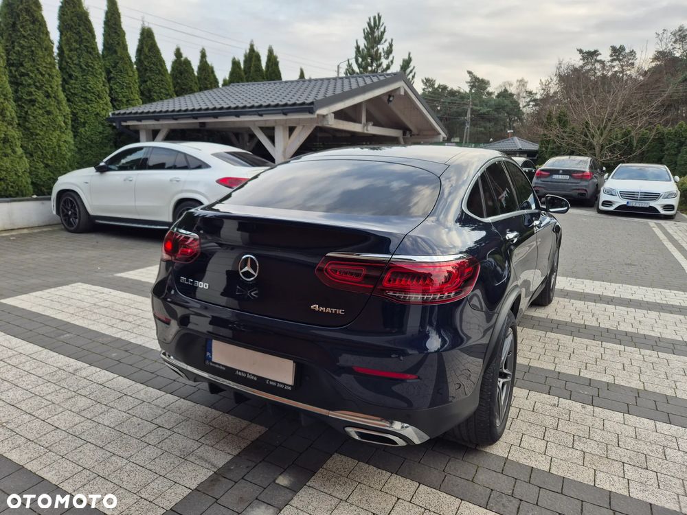 Mercedes-Benz GLC - 13