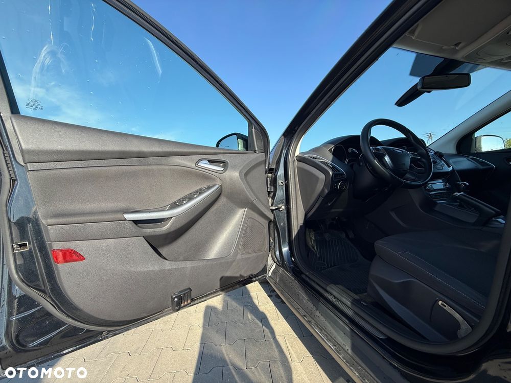 Ford Focus 1.6 TDCi Titanium ECOnetic - 11