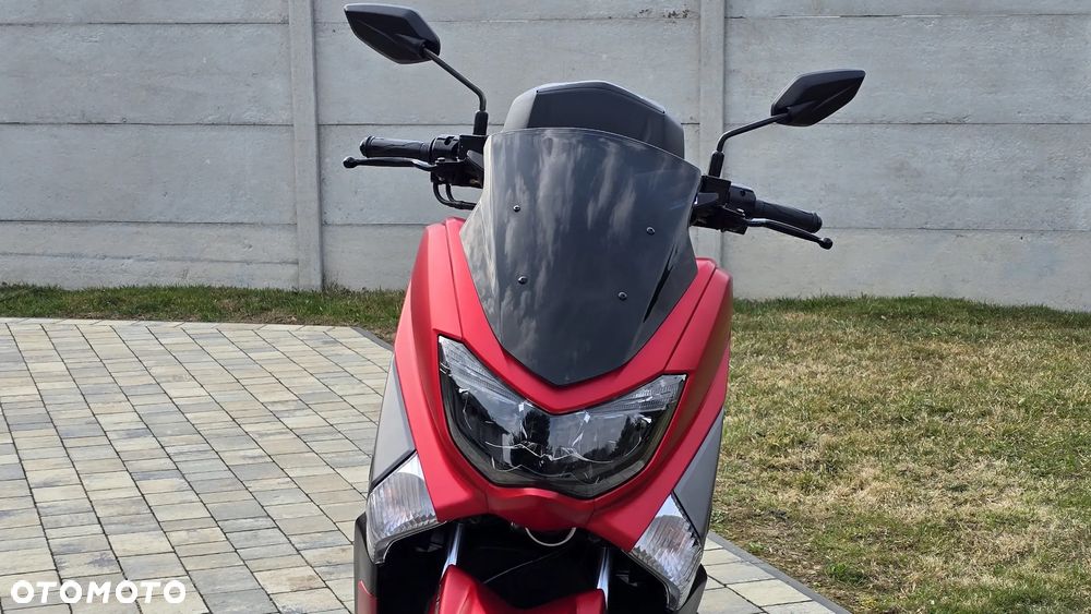 Yamaha NMAX - 20