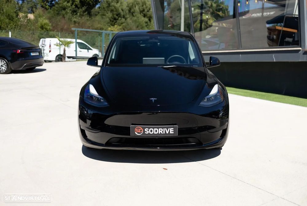 Tesla Model Y Standard - 4