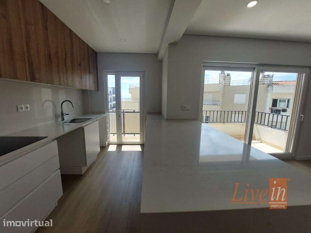 Apartamento T2 Renovado no Centro da Ericeira - Grande imagem: 4/20