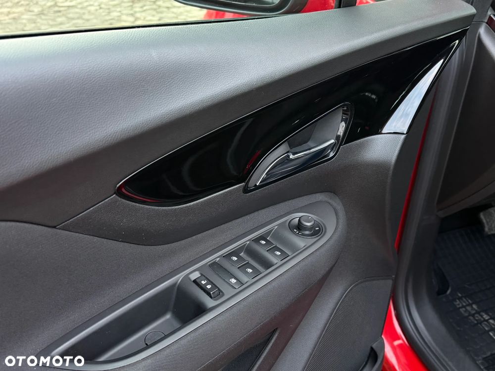 Opel Mokka X 1.4 Automatik Color Innovation - 28