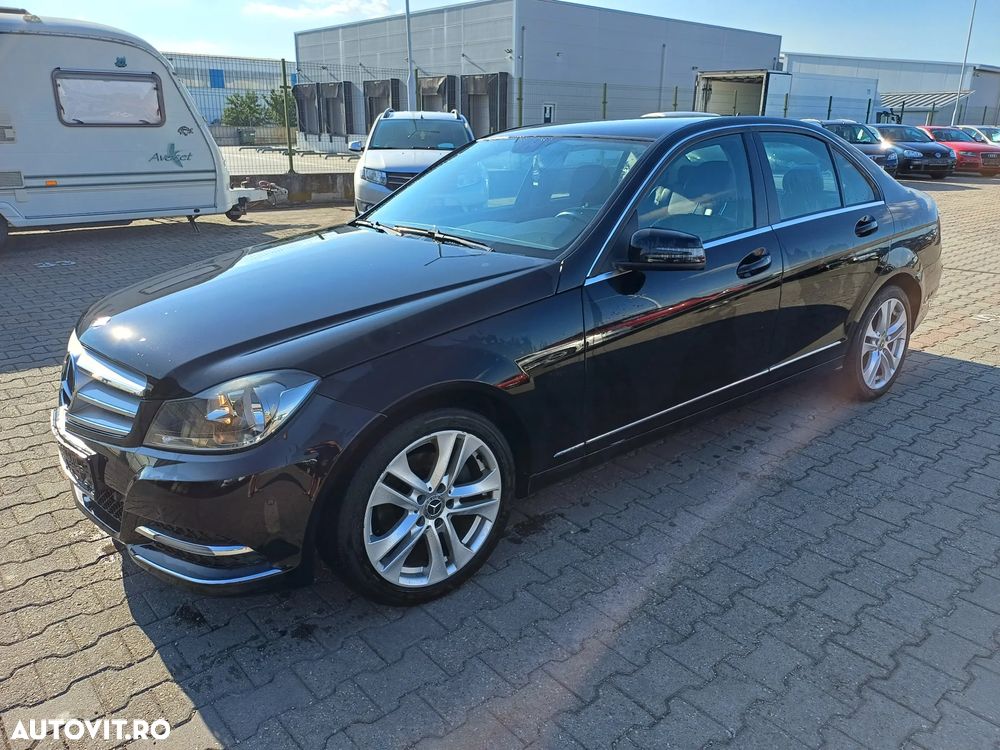 Mercedes-Benz C 180 (BlueEFFICIENCY) Avantgarde - 11