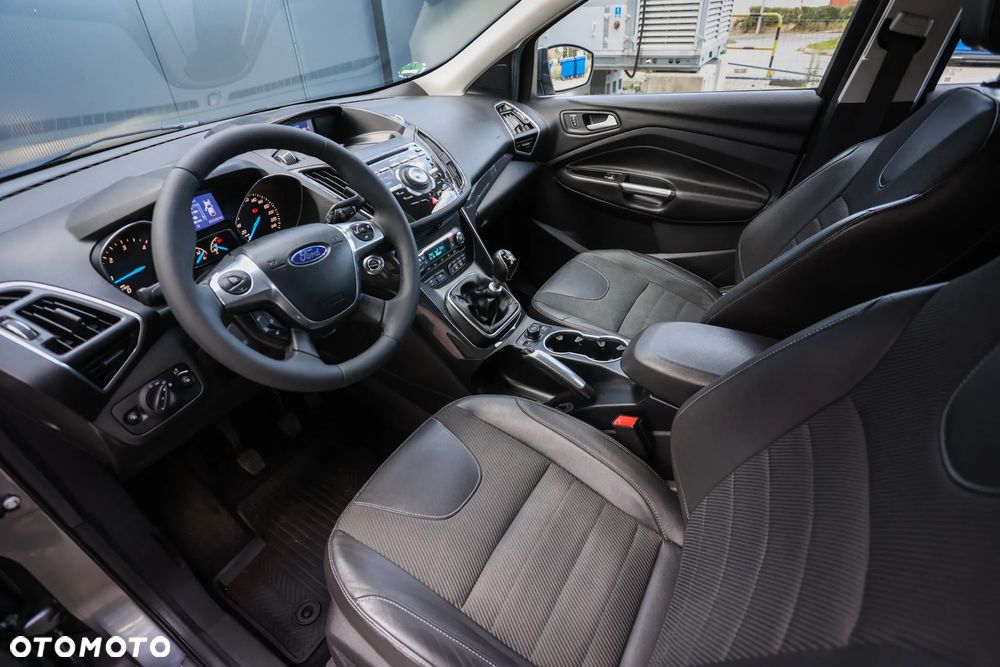 Ford Kuga 2.0 TDCi 4x4 Individual - 5