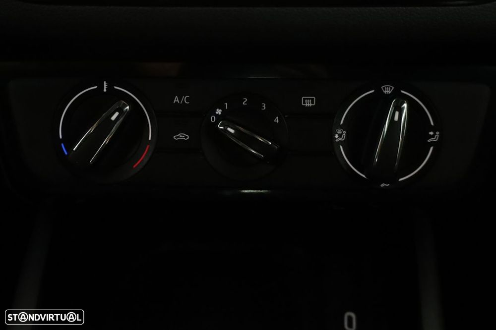 Skoda Kamiq 1.0 TSI Selection DSG - 12