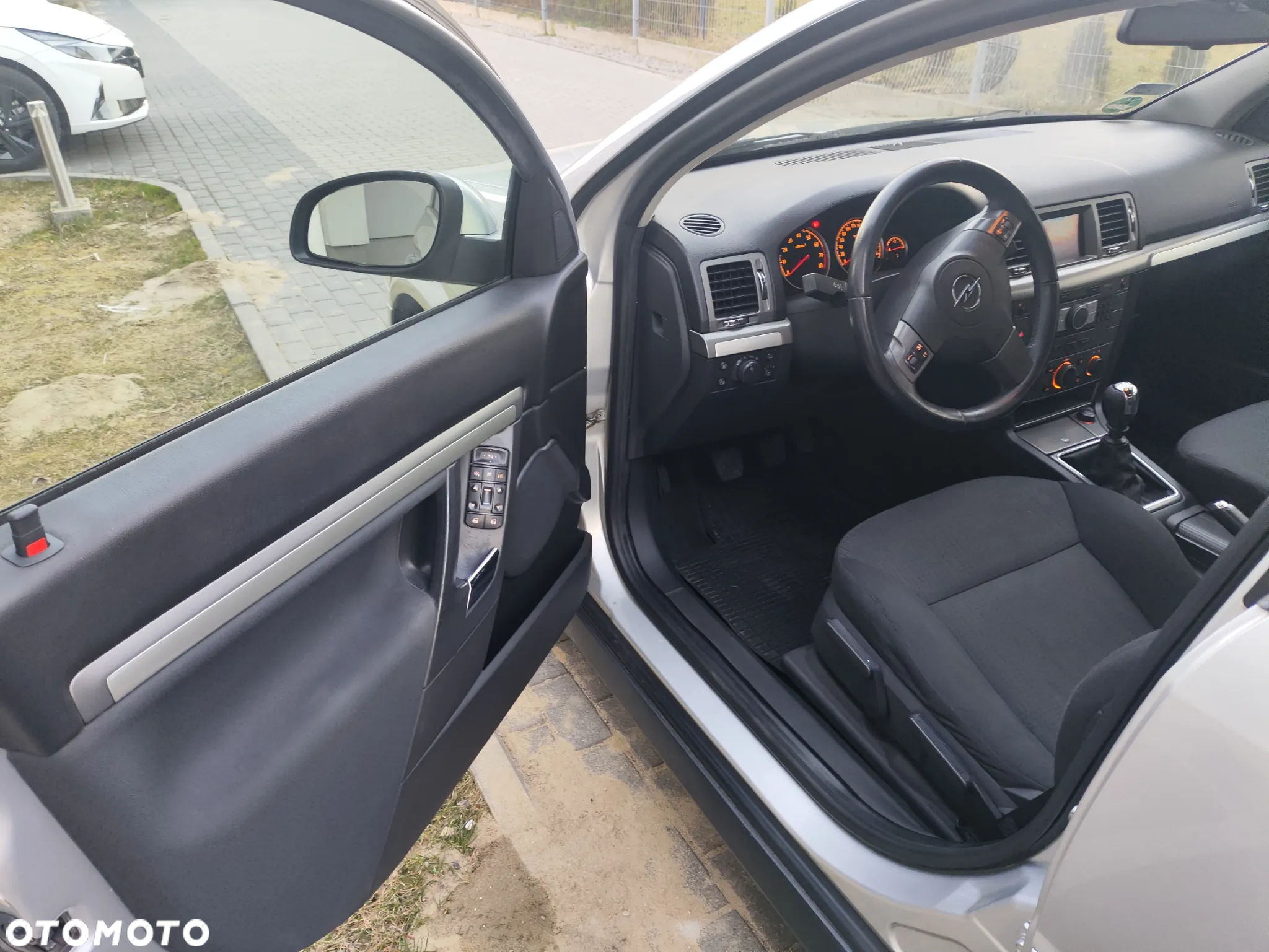 Opel Vectra 1.8 - 26