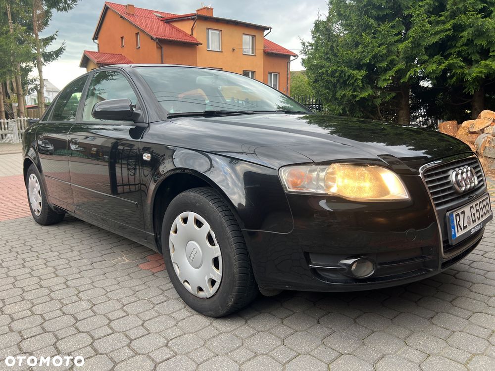 Audi A4 Limousine 2 - 5
