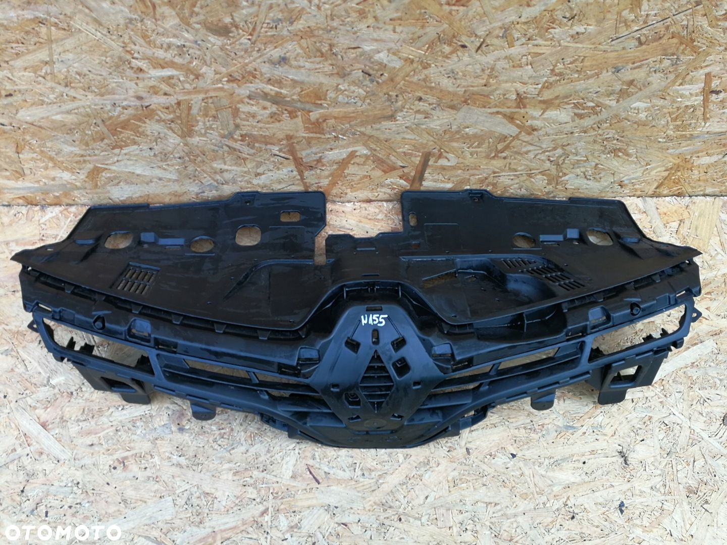 RENAULT CLIO 4 IV 11- ATRAPA KRATKA STELAŻ GRILL ZDERZAKA PRZÓD 622563184R - 2