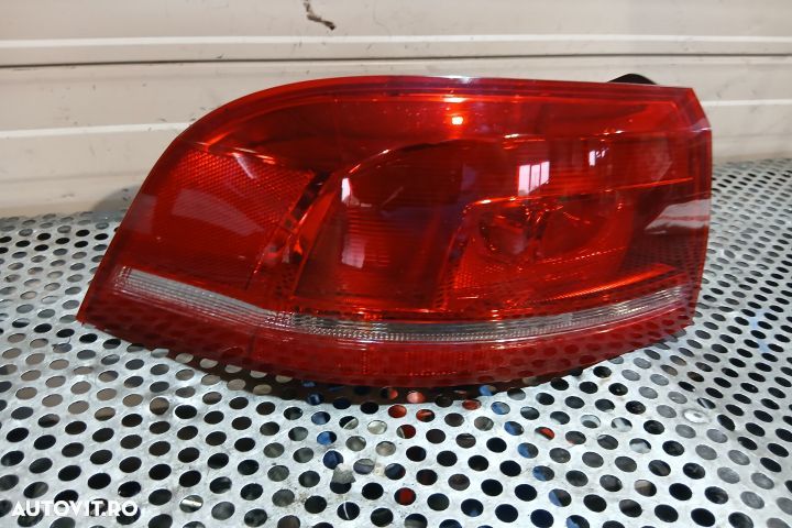 Lampa / Tripla stop stanga pe aripa Volkswagen VW Passat B7 [2010 - 2 - 2