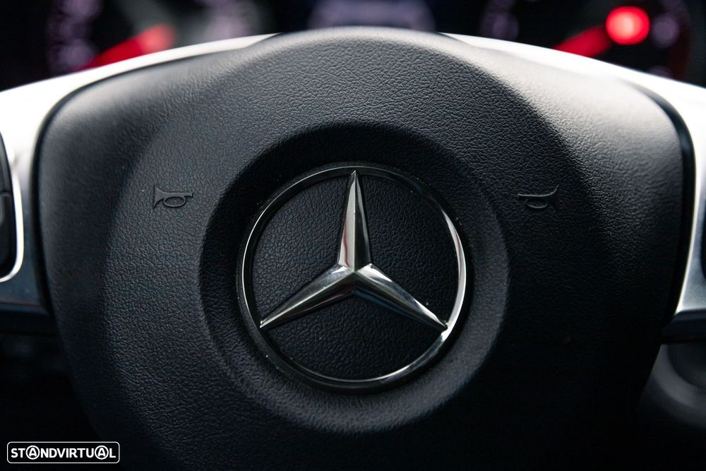 Mercedes-Benz GLC 220 d 4Matic 9G-TRONIC AMG Line - 28