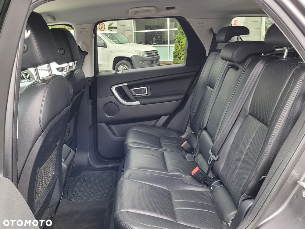 Land Rover Discovery Sport - 25