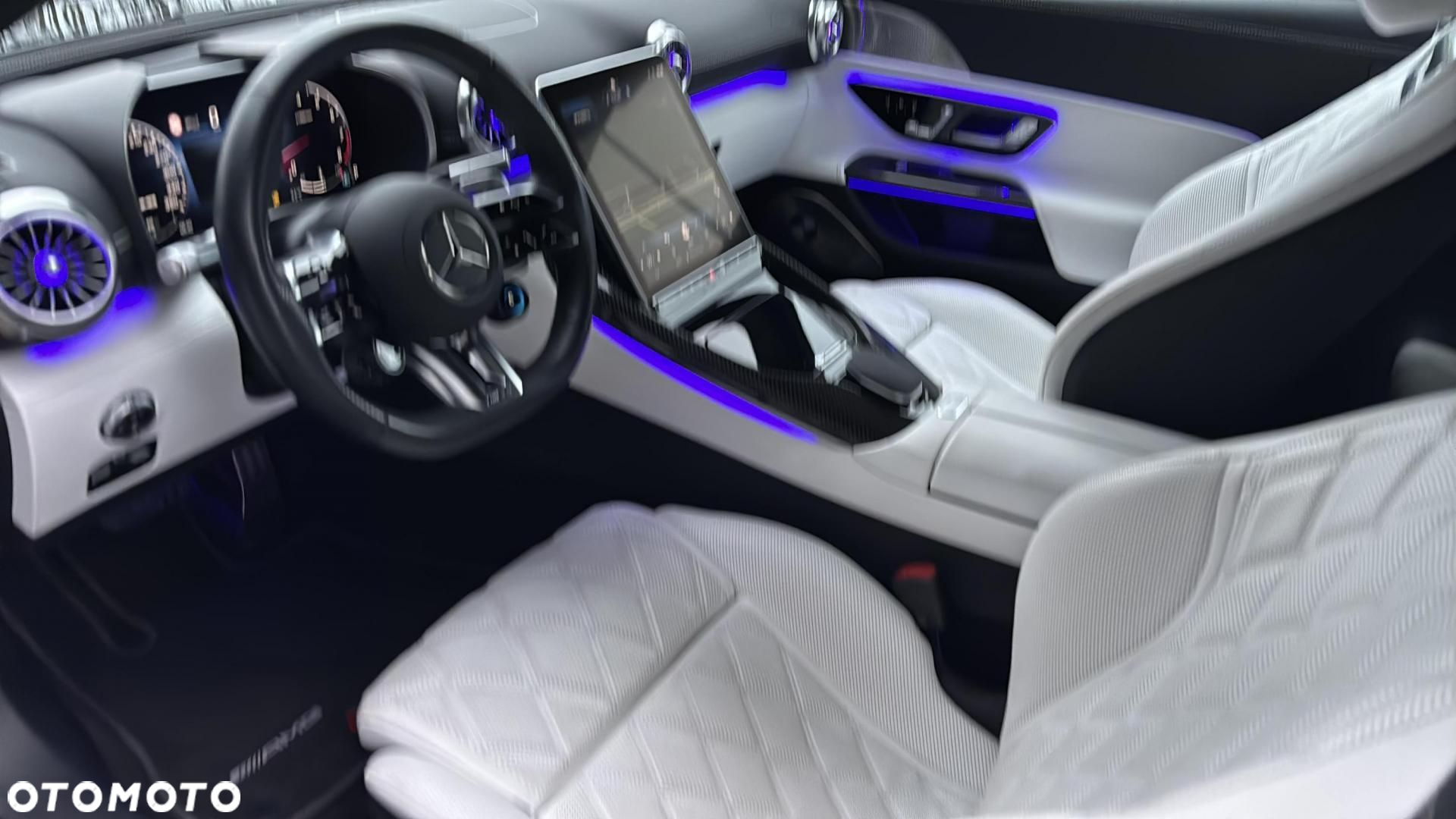 Mercedes-Benz SL - 11