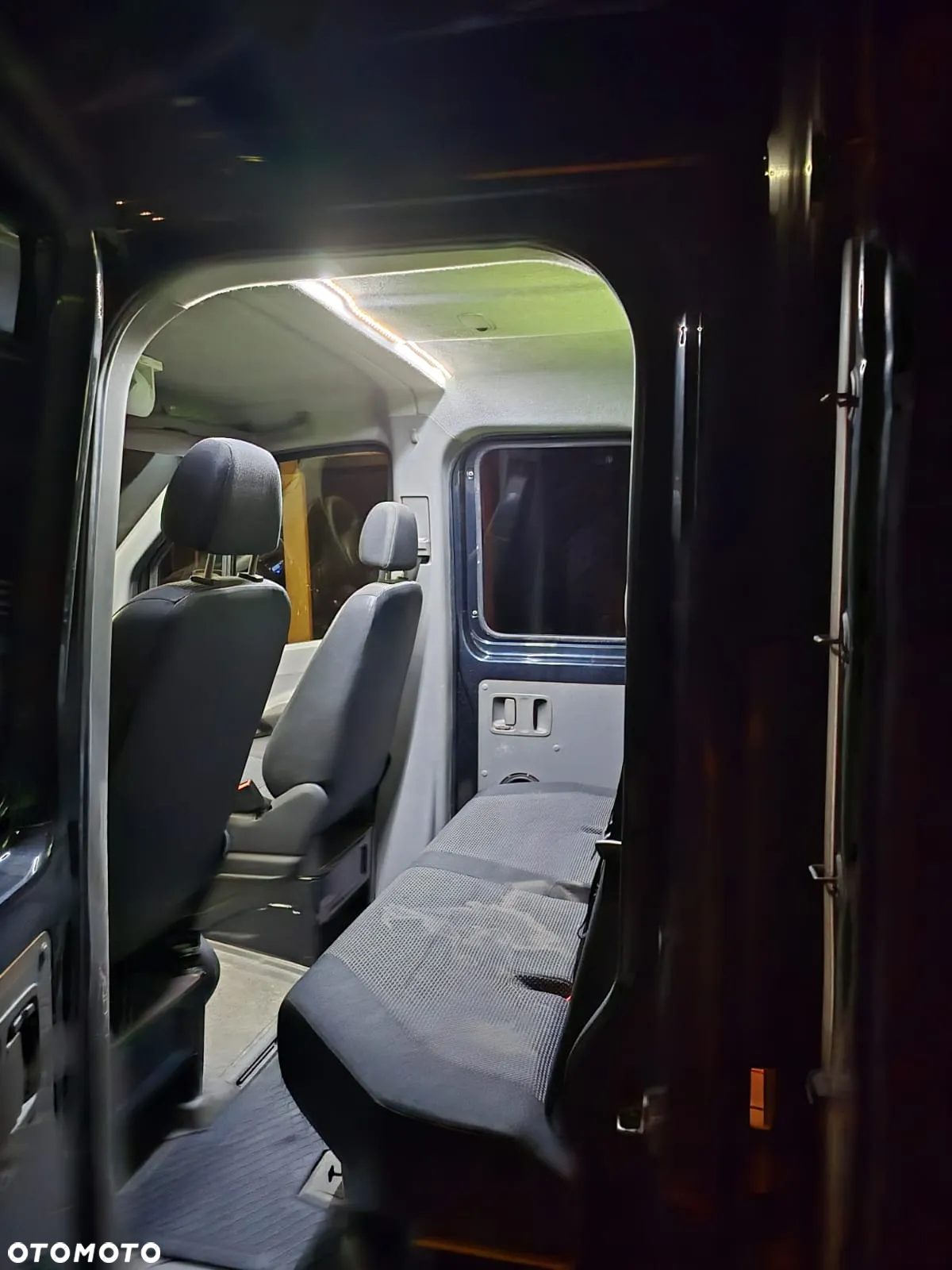 Mercedes-Benz Sprinter - 17