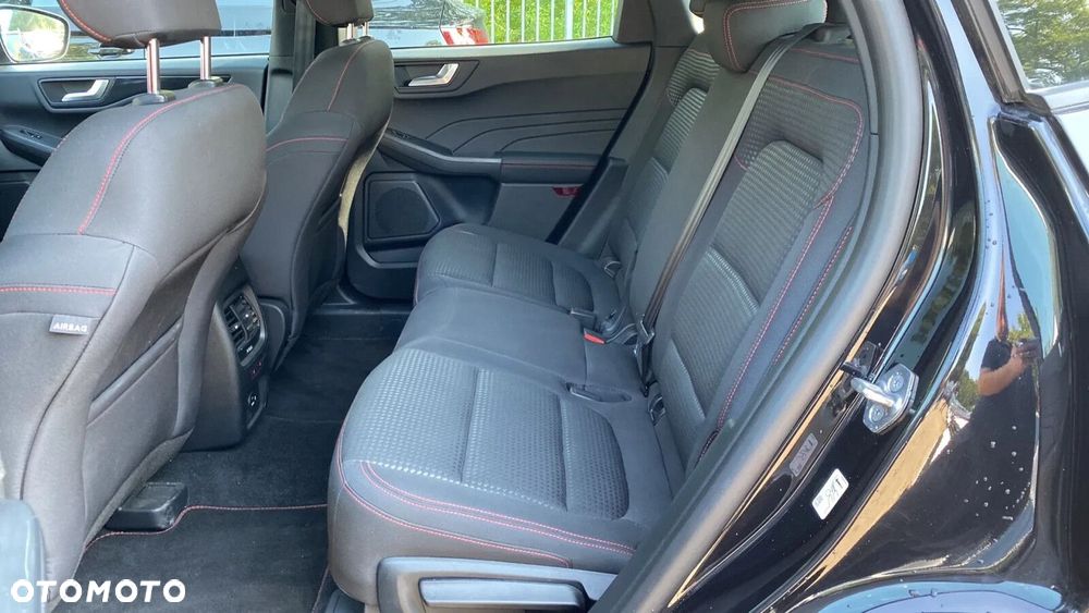 Ford Kuga - 16