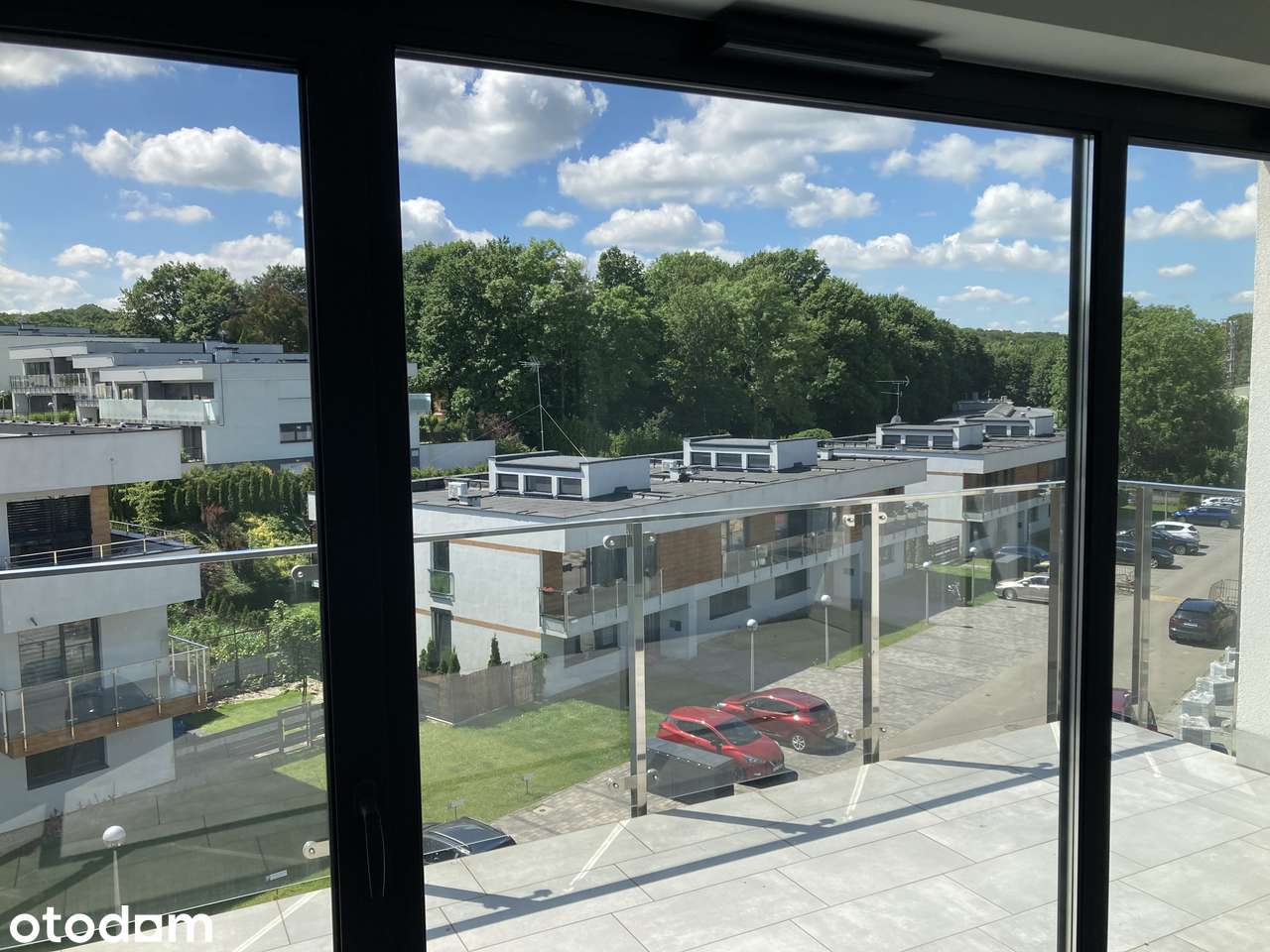 Wspaniały apartament. Kup i wynajmuj. Bezczynszowy, ostatnie piętro.