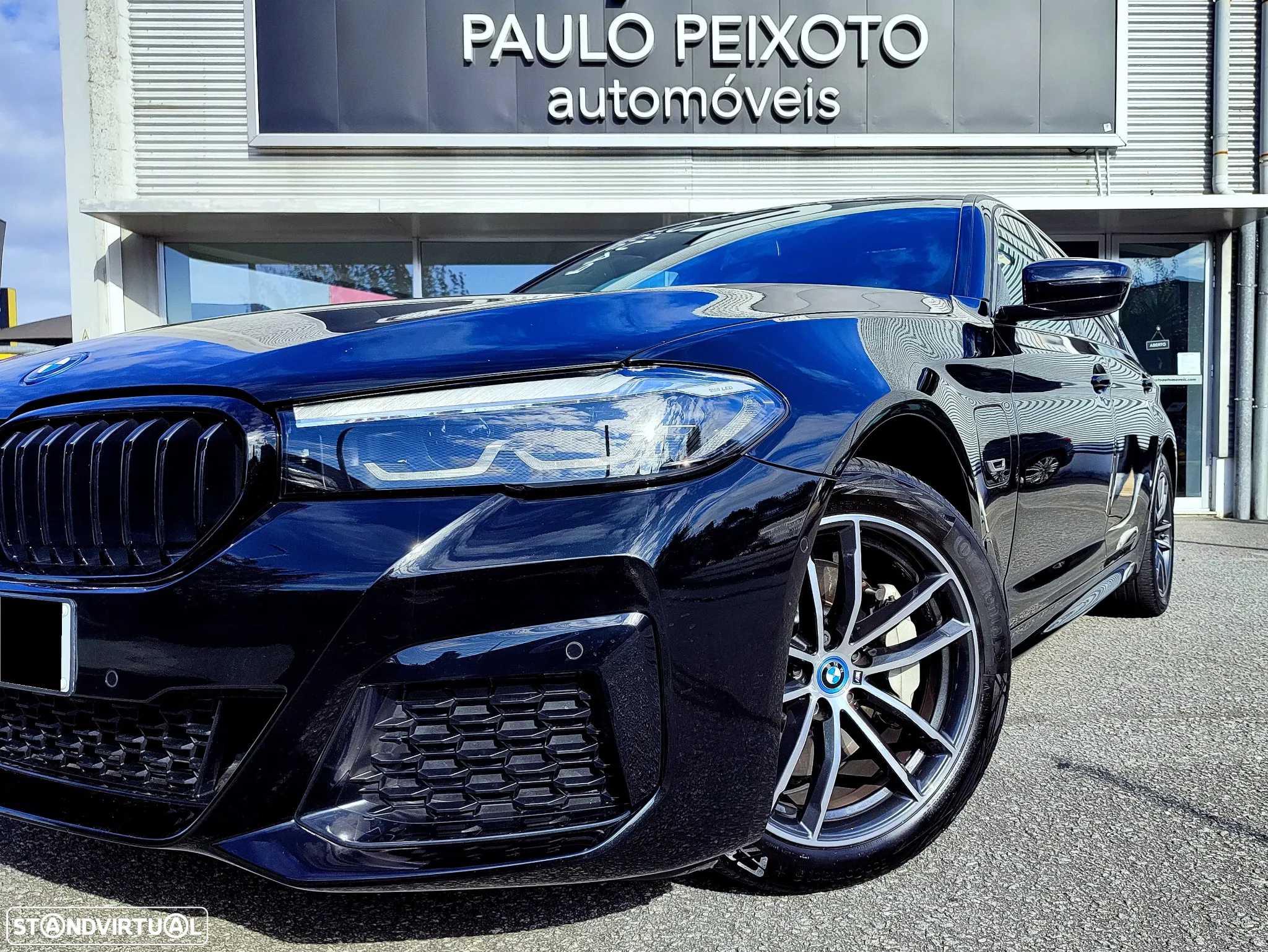 BMW 530 e Pack M - 34