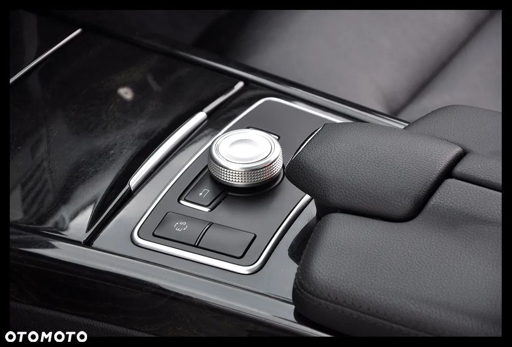 Mercedes-Benz Klasa E 300 BLUETEC 7G-TRONIC Avantgarde - 30