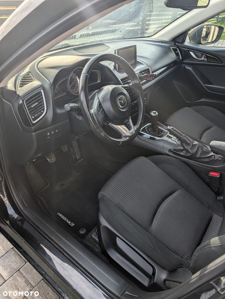 Mazda 3 - 8