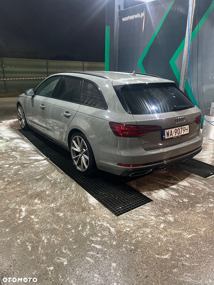 Audi A4 Avant 40 TDI S Line S tronic - 29
