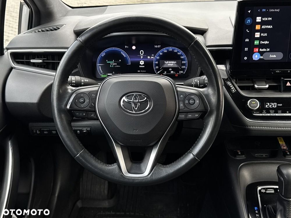 Toyota Corolla 1.8 Hybrid Comfort - 17