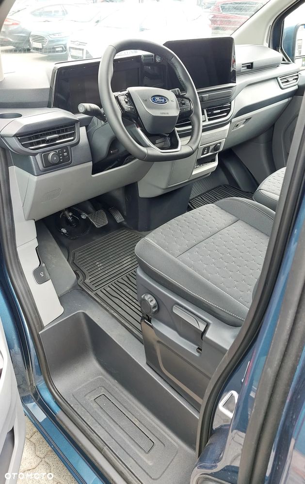 Ford Transit - 33