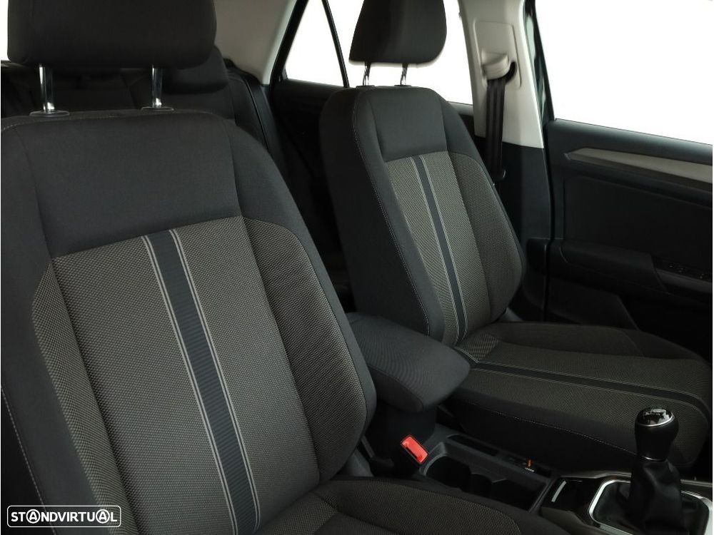 VW T-Roc 1.0 TSI Style - 18