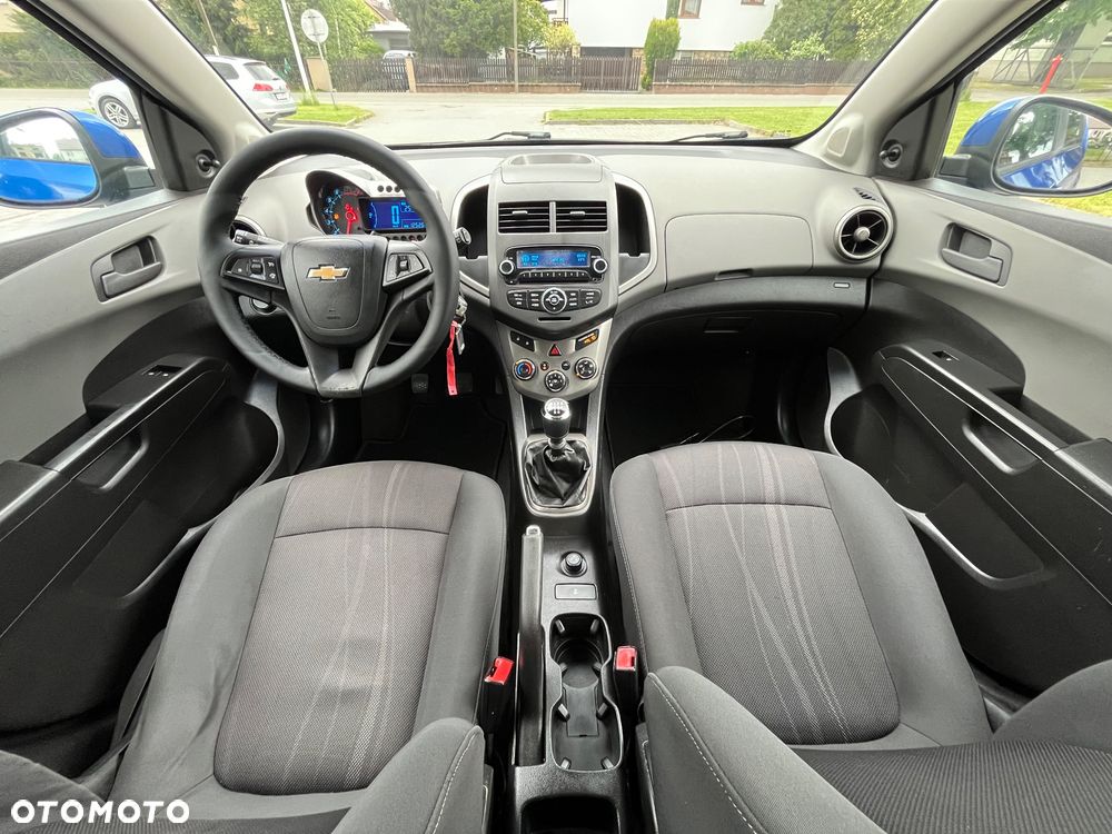 Chevrolet Aveo 1.2 LT - 18