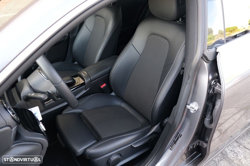 Mercedes-Benz CLA 200 Progressive Aut. - 13