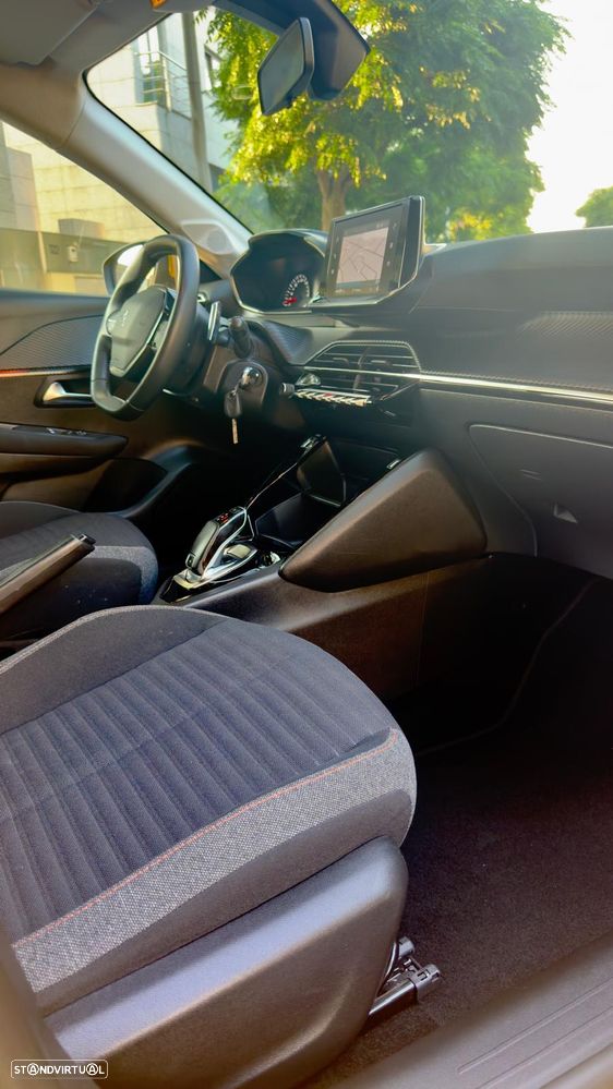 Peugeot 208 PureTech 100 EAT8 Active Pack - 18