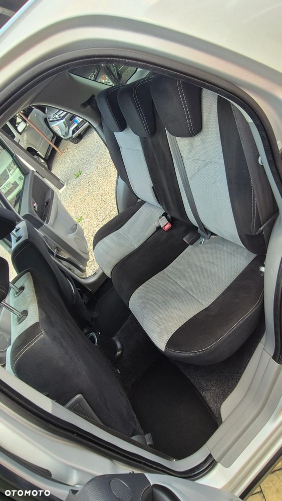 Suzuki SX4 1.6 VVT 4x4 Style - 24