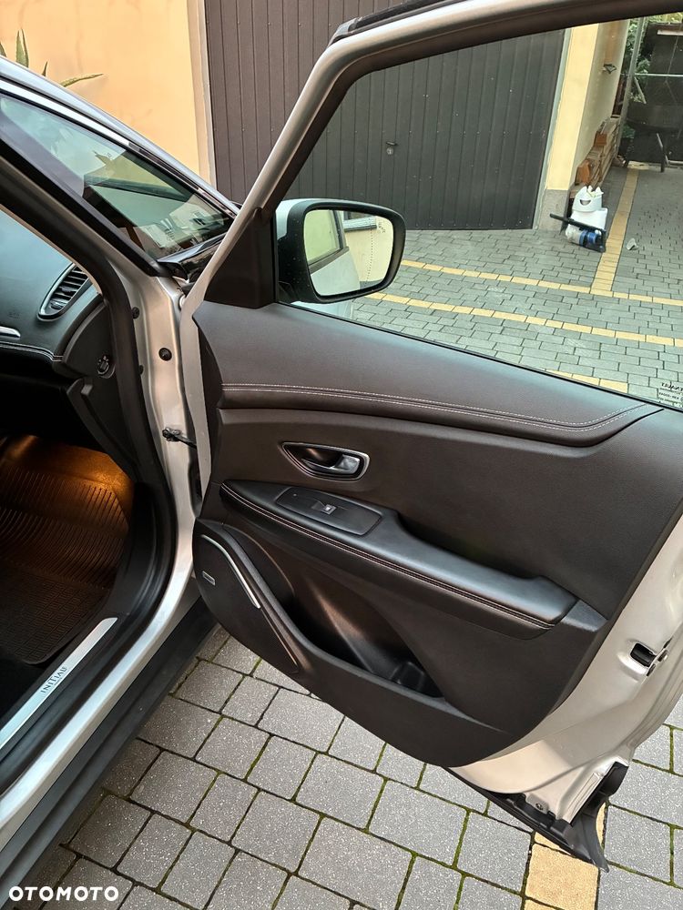 Renault Scenic ENERGY dCi 160 EDC INITIALE PARIS - 21