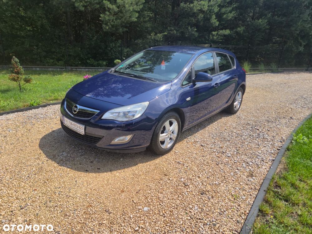 Opel Astra - 1