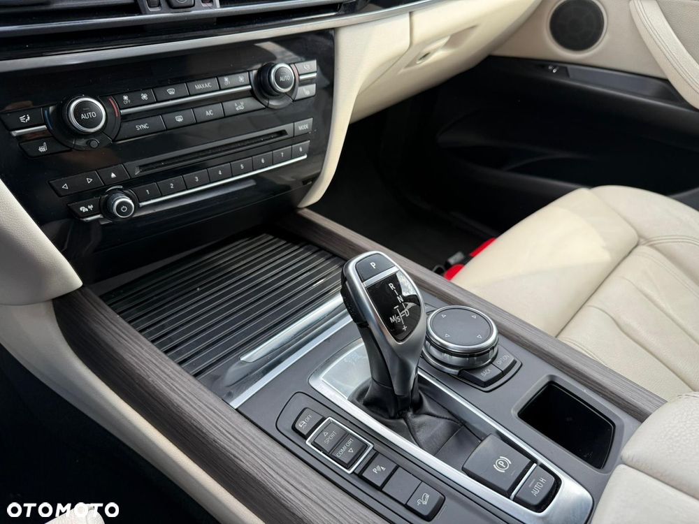 BMW X5 xDrive25d - 19