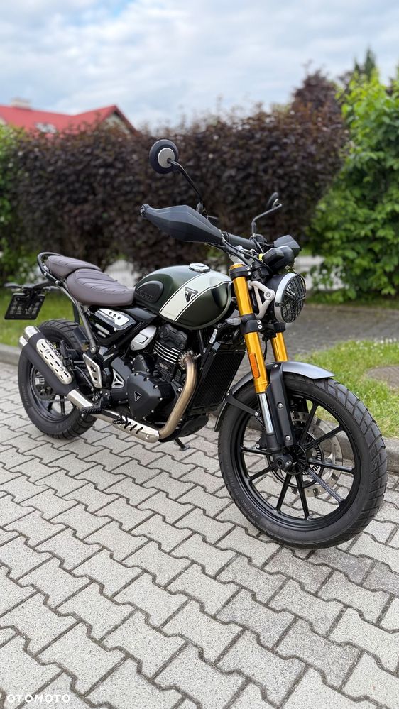 Triumph Scrambler - 1