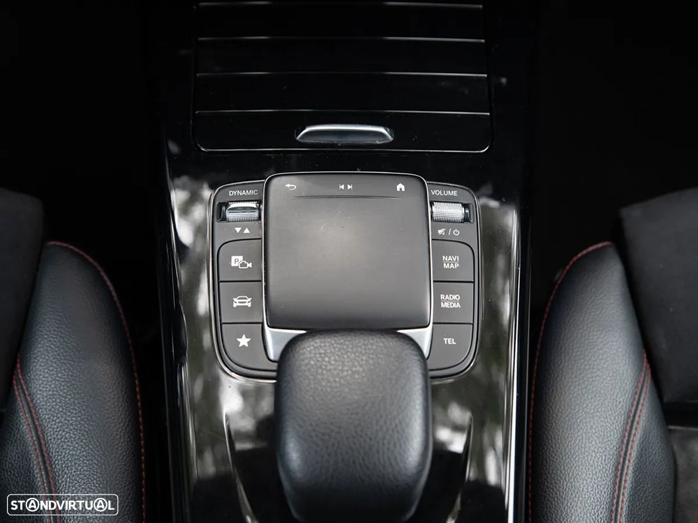 Mercedes-Benz A 180 d AMG Line Aut. - 26