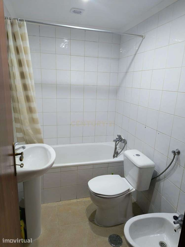 Apartamento T1 com Varanda em Barreiro, Setúbal - Grande imagem: 2/5