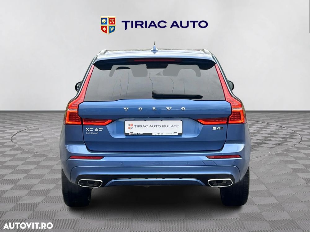 Volvo XC 60 B4 MHEV AT8 FWD R-Design - 5