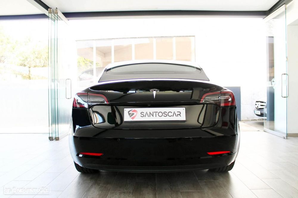 Tesla Model 3 Standard Range Plus RWD - 3