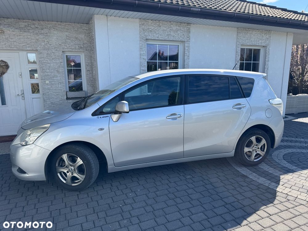 Toyota Verso 1.6 7-Sitzer Comfort - 11